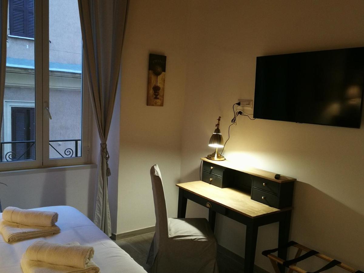 Christy Suite Elegante Appartamento Nel Centro Storico Di Anzio Eksteriør bilde