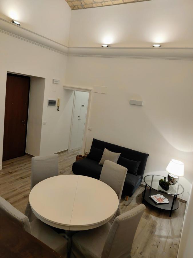 Christy Suite Elegante Appartamento Nel Centro Storico Di Anzio Eksteriør bilde